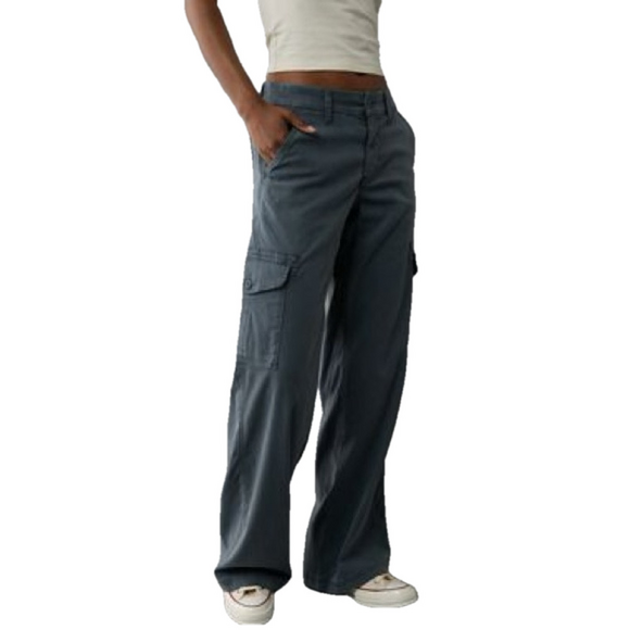 American Eagle Outfitters Pants - American Eagle Dreamy Drape Mid-Rise Baggy Wide Leg Cargo Pant 0 Short